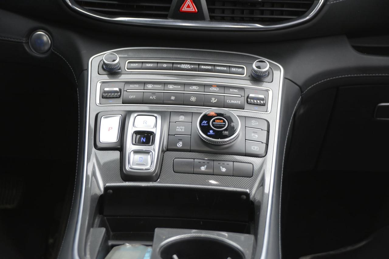 2023 Hyundai Santa Fe Preferred Photo