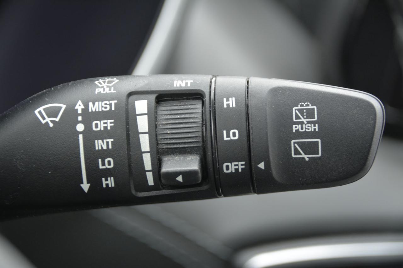 2023 Hyundai Santa Fe Preferred Photo