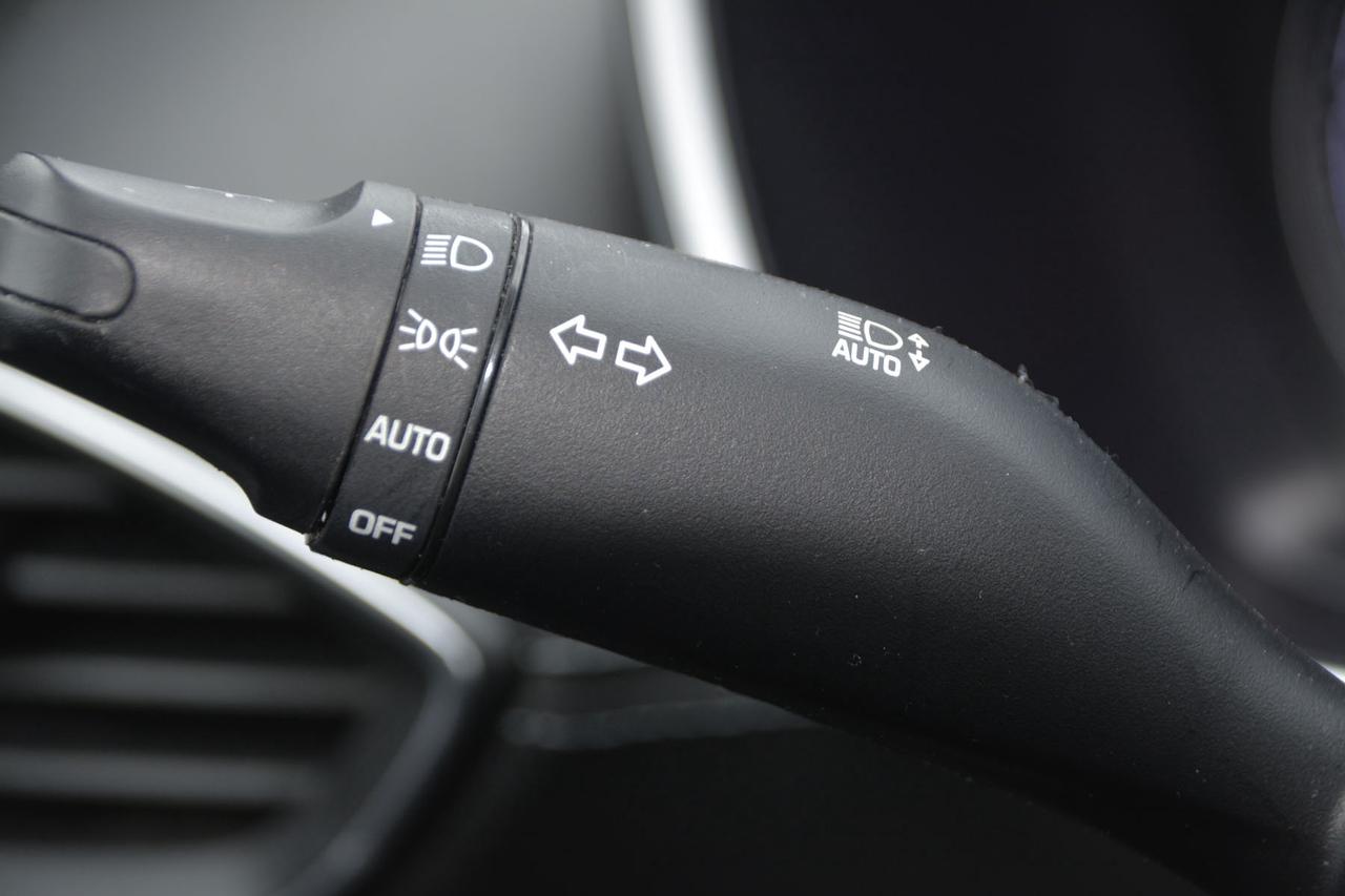 2023 Hyundai Santa Fe Preferred Photo