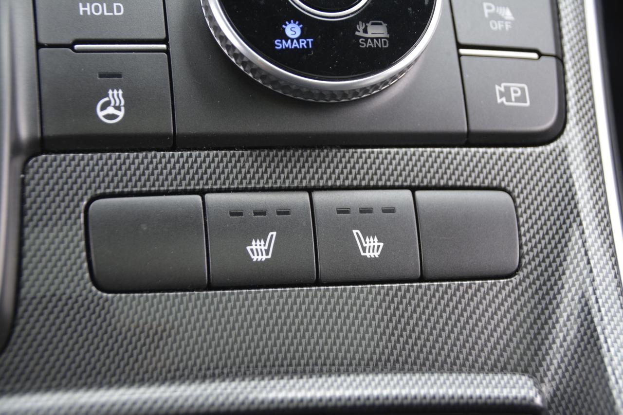 2023 Hyundai Santa Fe Preferred Photo