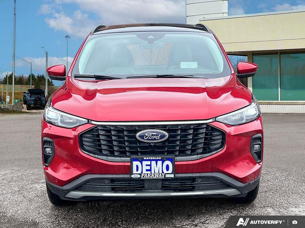 2025 Ford Escape PHEV   DEMO   HTD STEER WHEEL   FWD Photo2