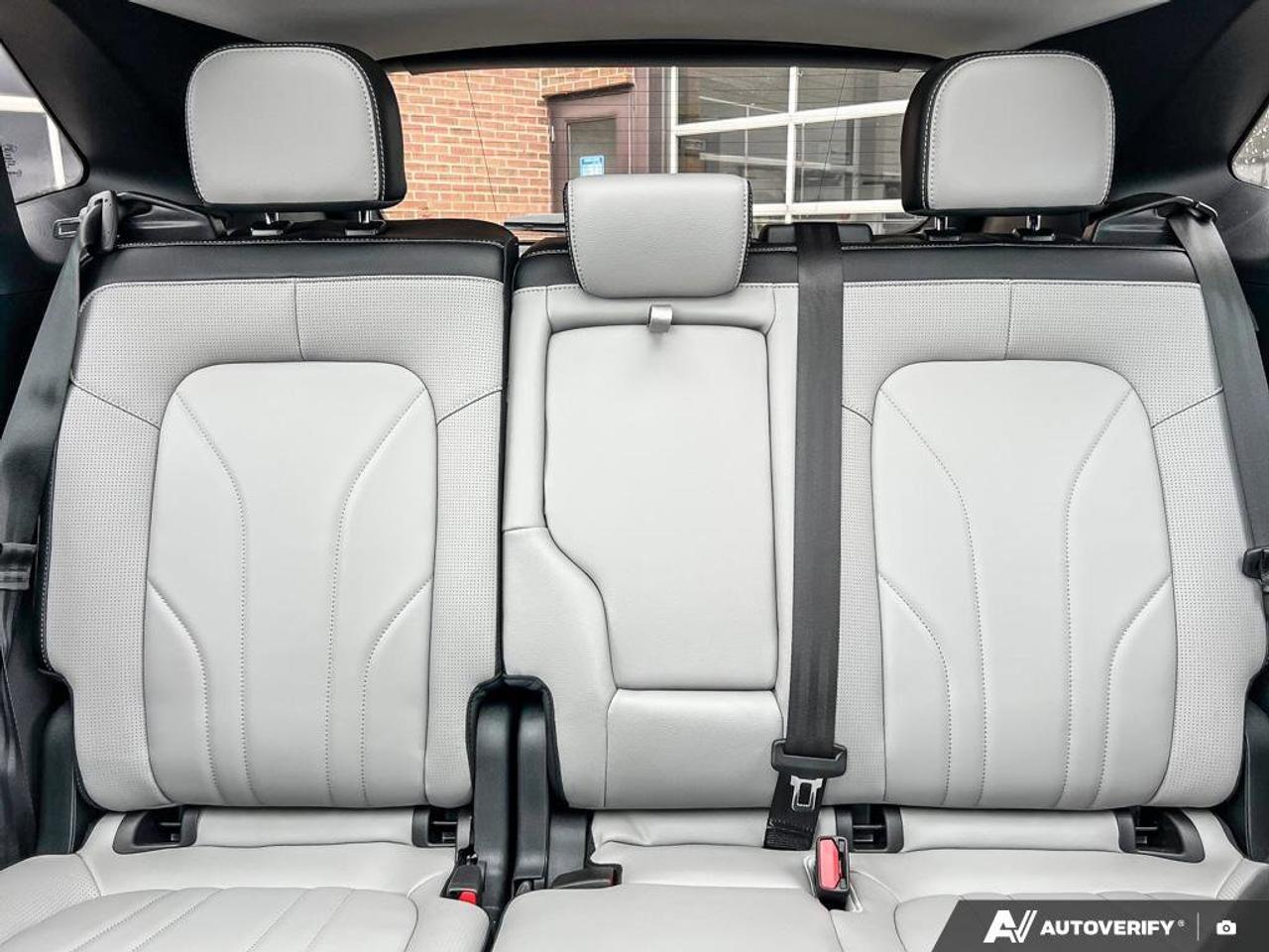 2025 Ford Escape PHEV   DEMO   HTD STEER WHEEL   FWD Photo