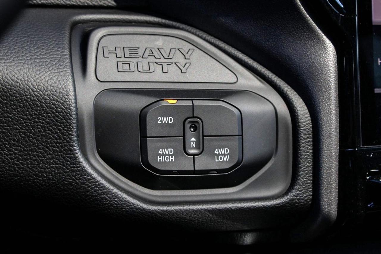 2025 RAM 2500 Laramie Photo
