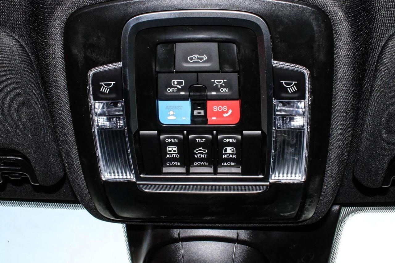 2025 RAM 2500 Laramie Photo