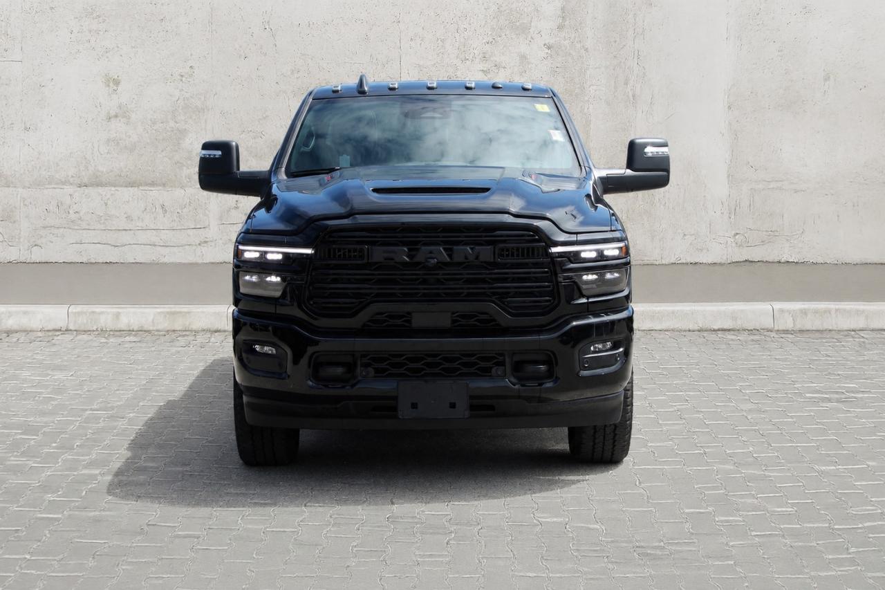 2025 RAM 2500 Laramie Crew Cab Night Edition 4x4  Gps SiriusXM B Photo