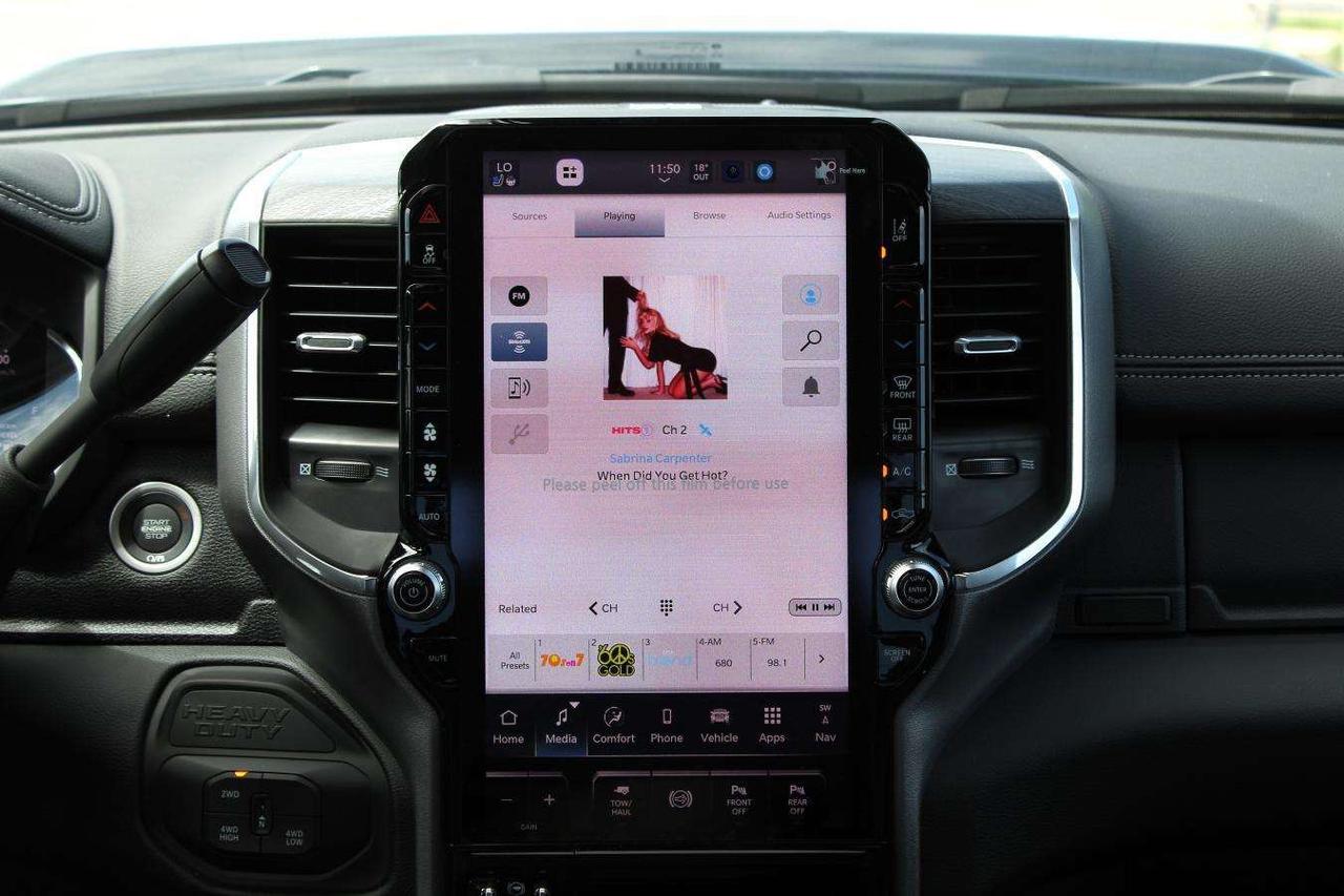 2025 RAM 2500 Laramie Crew Cab Night Edition 4x4  Gps SiriusXM B Photo