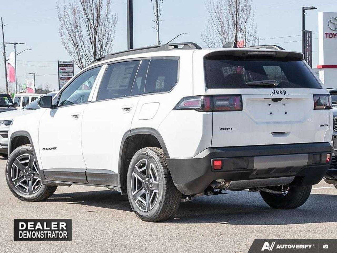 2026 Jeep Cherokee Limited Photo