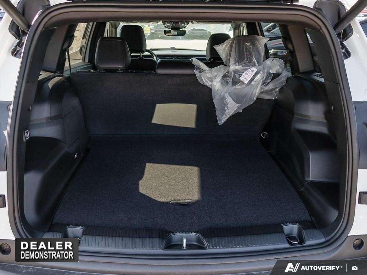 2026 Jeep Cherokee Limited Photo