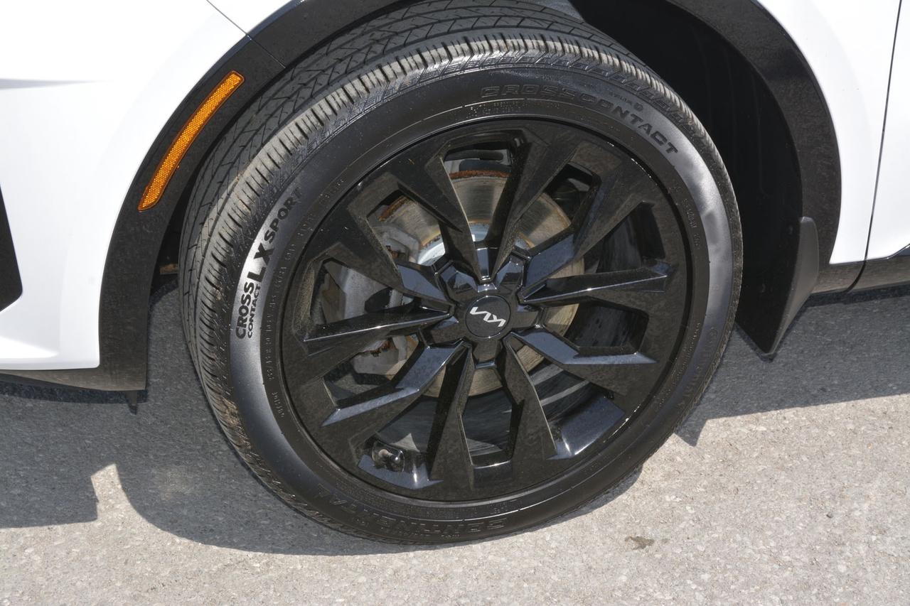 2023 Kia Sorento SX Photo