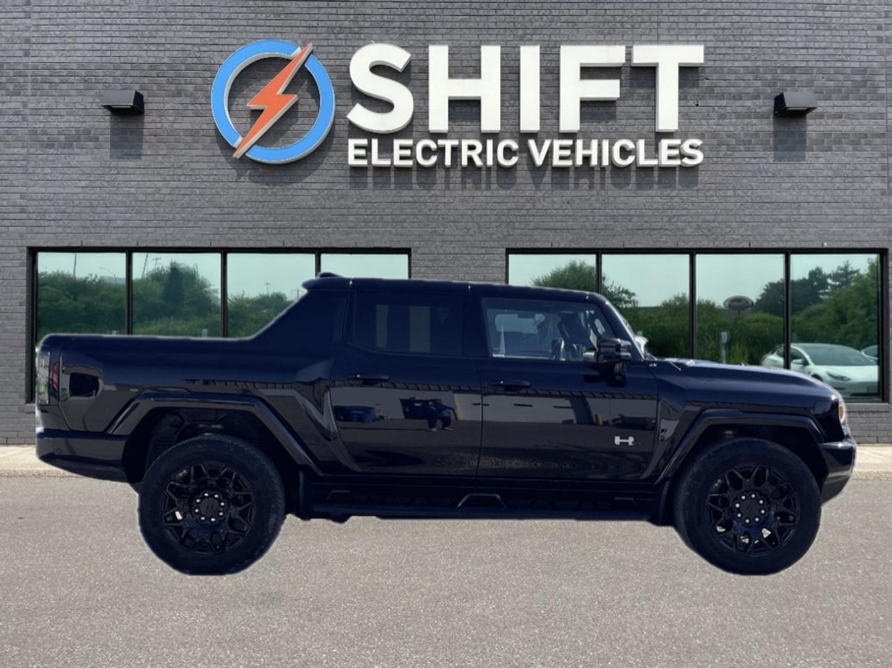2024 GMC HUMMER EV Pickup e4WD Crew Cab 2X   Clean CARFAX Photo0