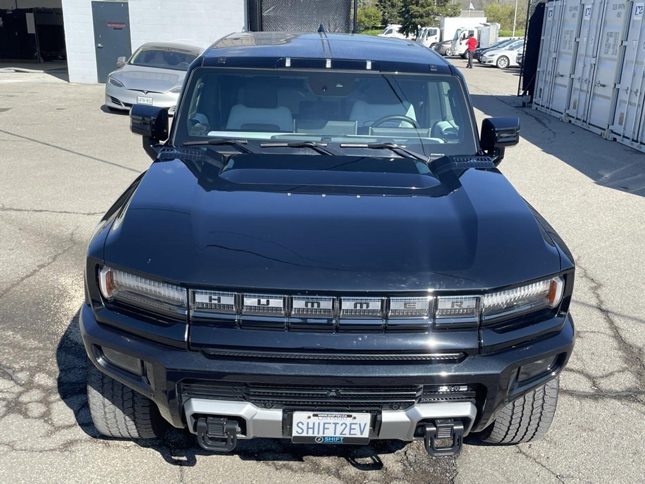 2024 GMC HUMMER EV Pickup e4WD Crew Cab 2X   Clean CARFAX Photo