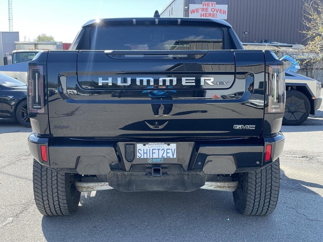 2024 GMC HUMMER EV Pickup e4WD Crew Cab 2X   Clean CARFAX Photo