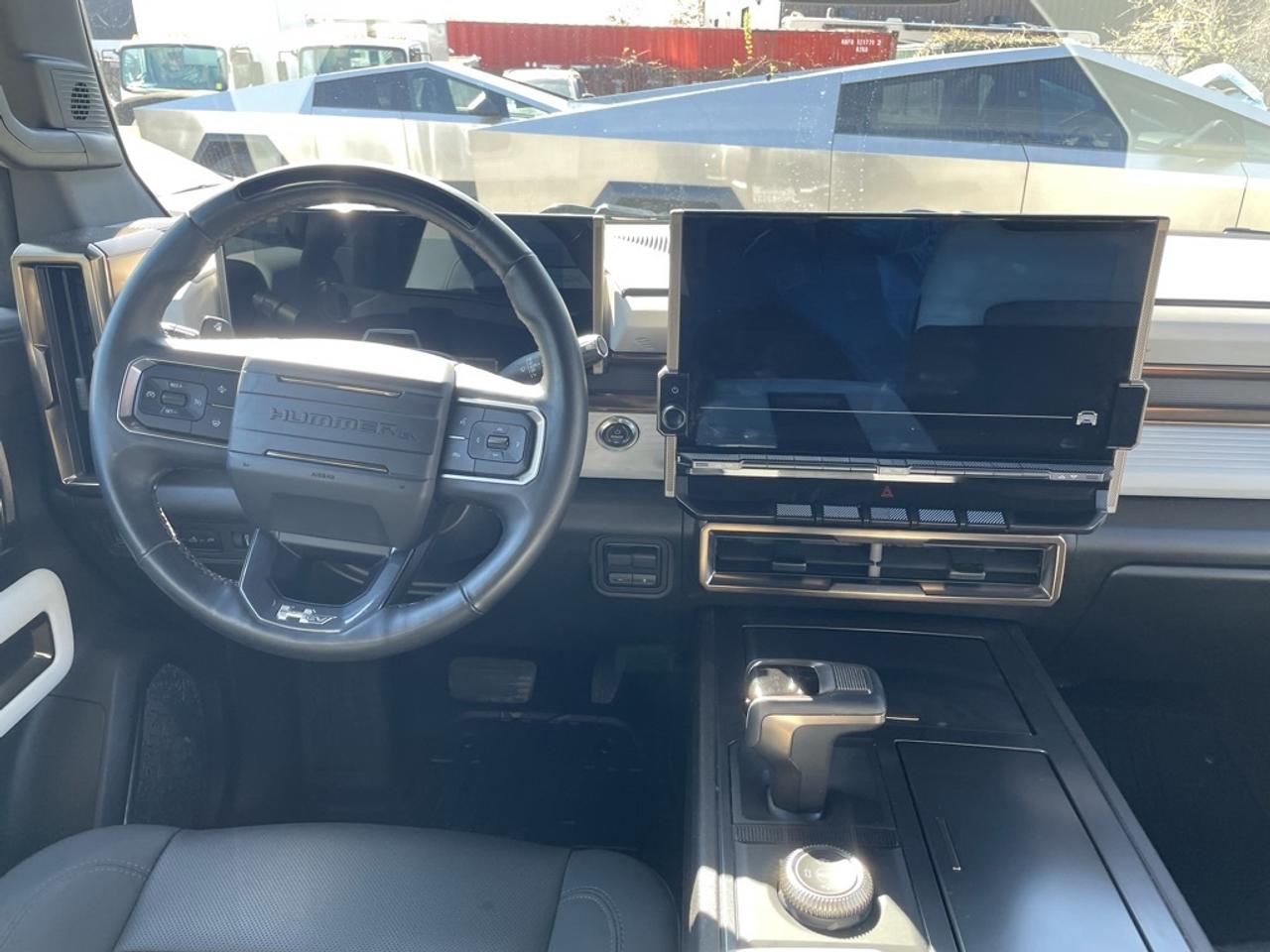 2024 GMC HUMMER EV Pickup e4WD Crew Cab 2X   Clean CARFAX Photo