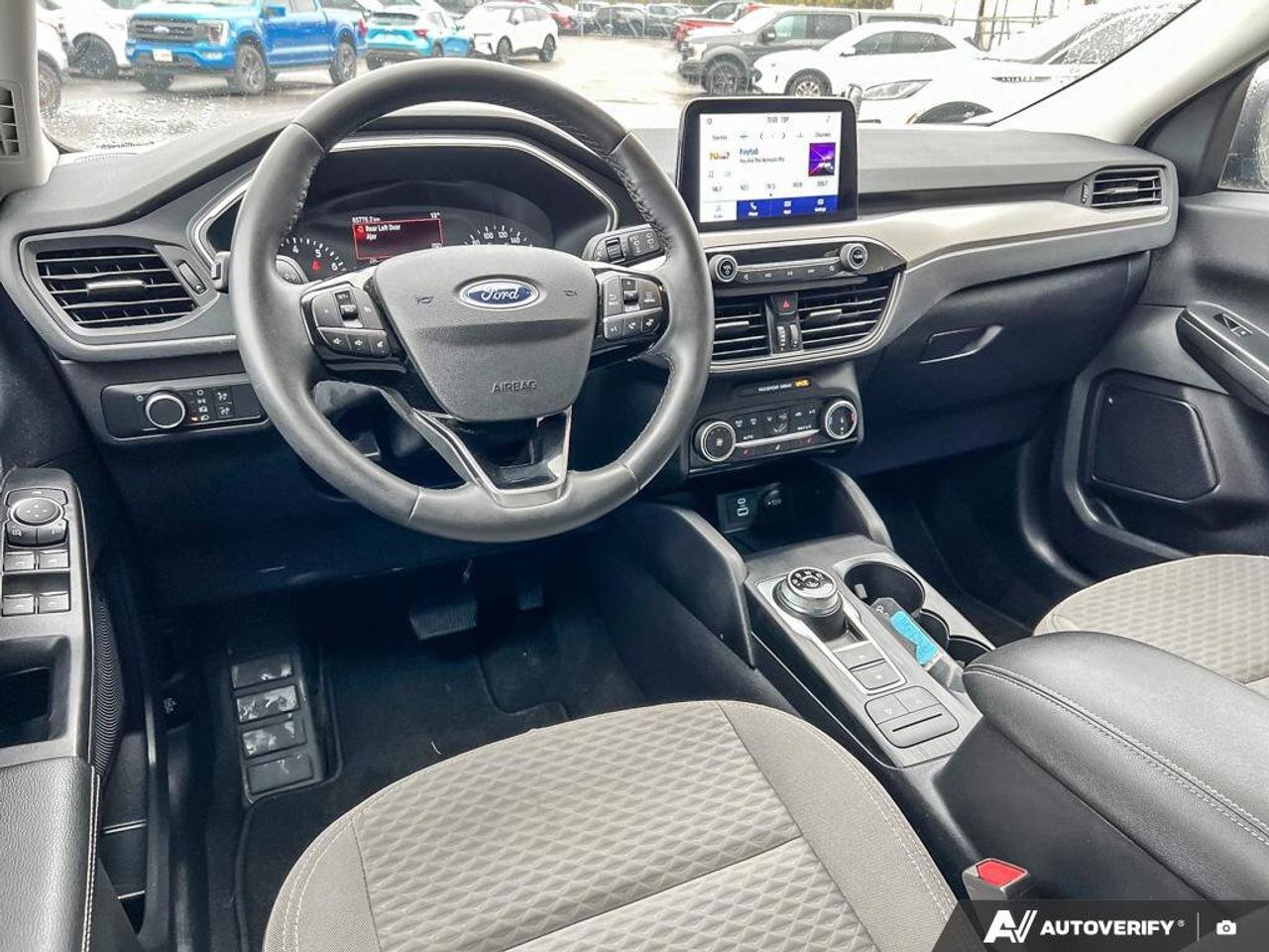 2022 Ford Escape SE   HTD STEER WHEEL   HTD FRNT SEATS Photo