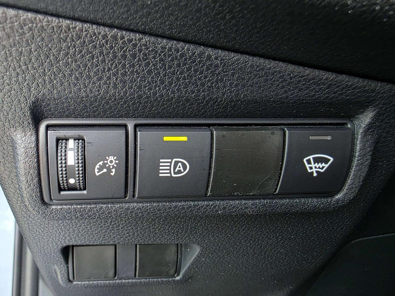 2024 Toyota Corolla Cross 7MUBAABG2RV096364 Photo