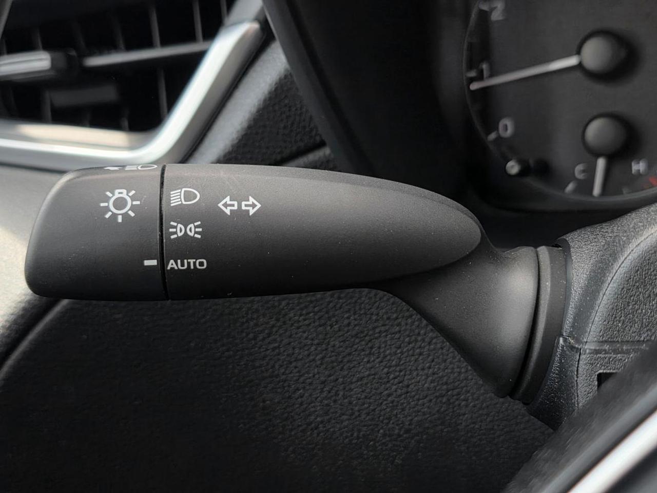 2024 Toyota Corolla Cross Awd sunroof 1 Photo