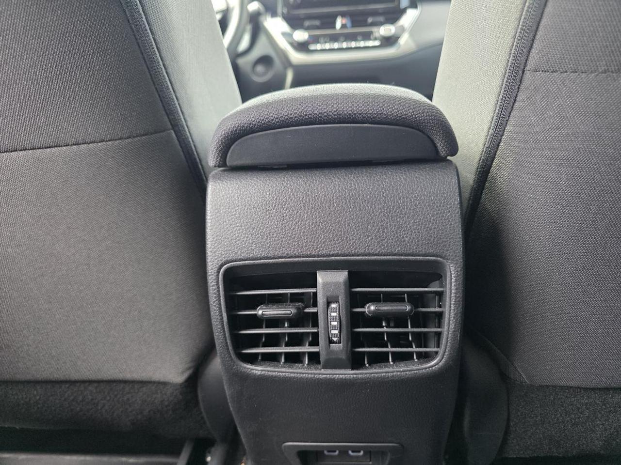 2024 Toyota Corolla Cross Awd sunroof 1 Photo
