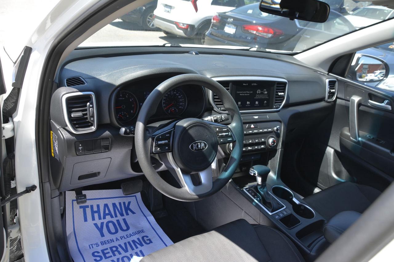 2022 Kia Sportage LX Photo4