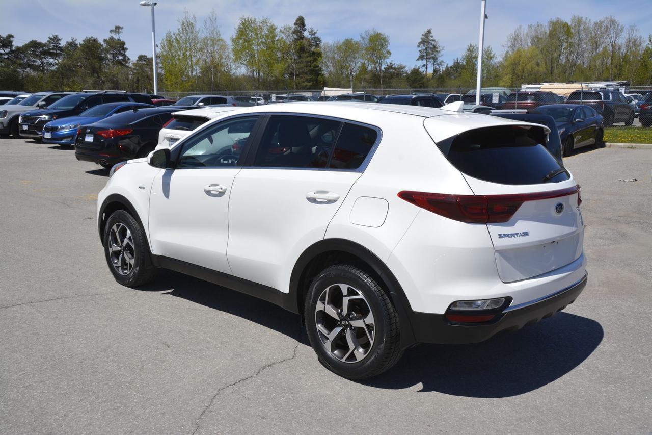 2022 Kia Sportage LX Photo