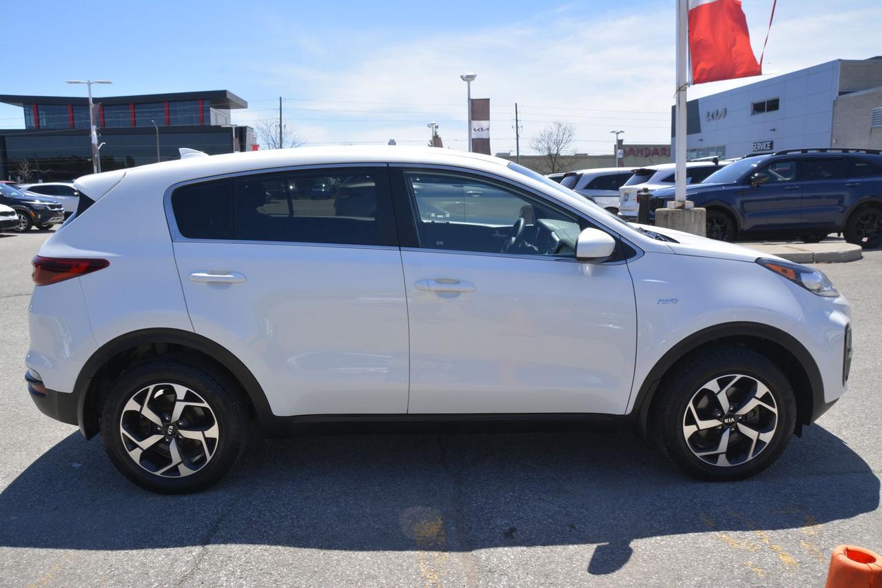 2022 Kia Sportage LX Photo