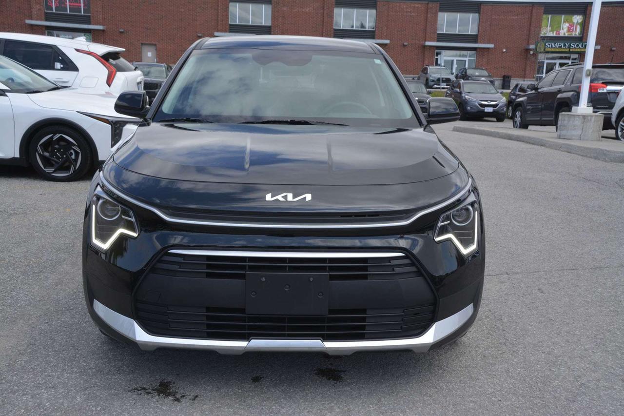 2025 Kia NIRO LX Photo