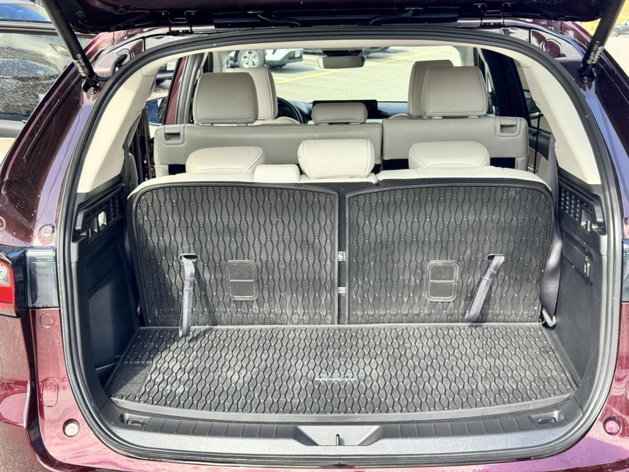 2025 Mazda CX-90 MHEV GT-P AWD/ CORPORATE USED DEMO/ LEASING AVAILABLE Photo