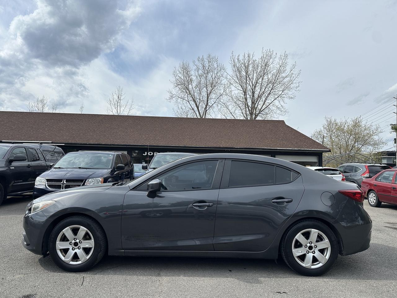 2015 Mazda MAZDA3 I Sport Photo