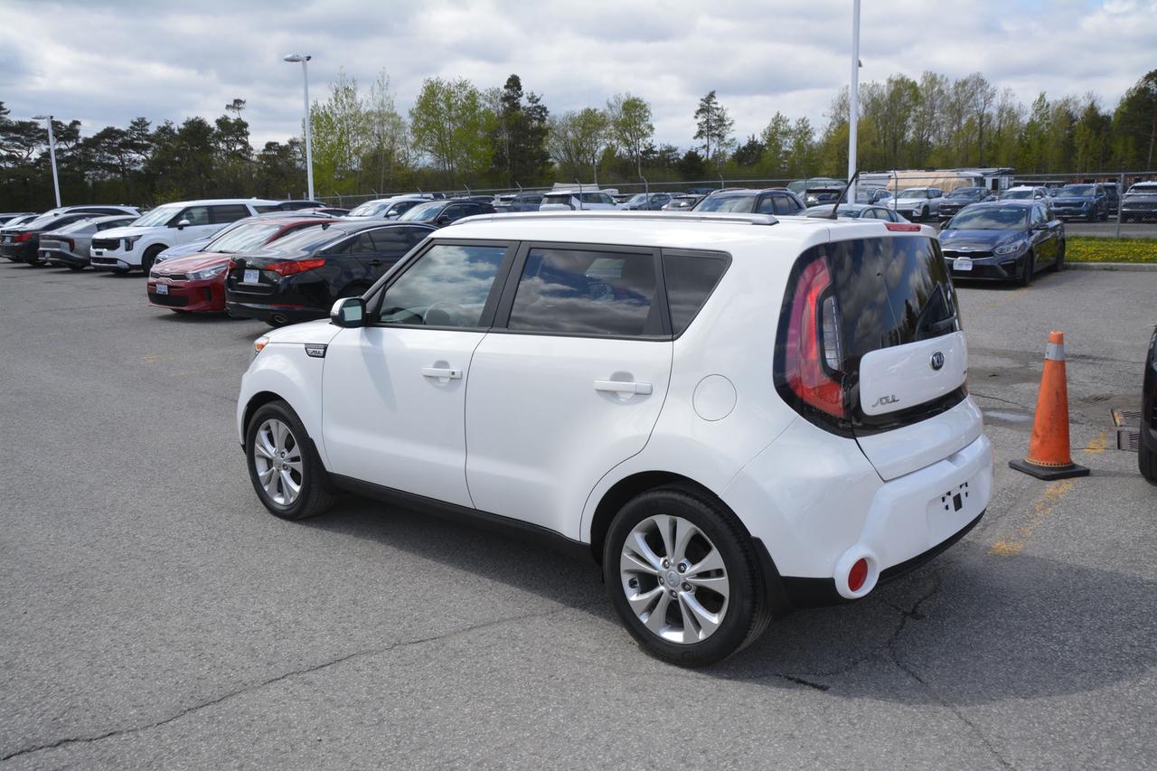 2015 Kia Soul 5DR WGN AUTO EX Photo2