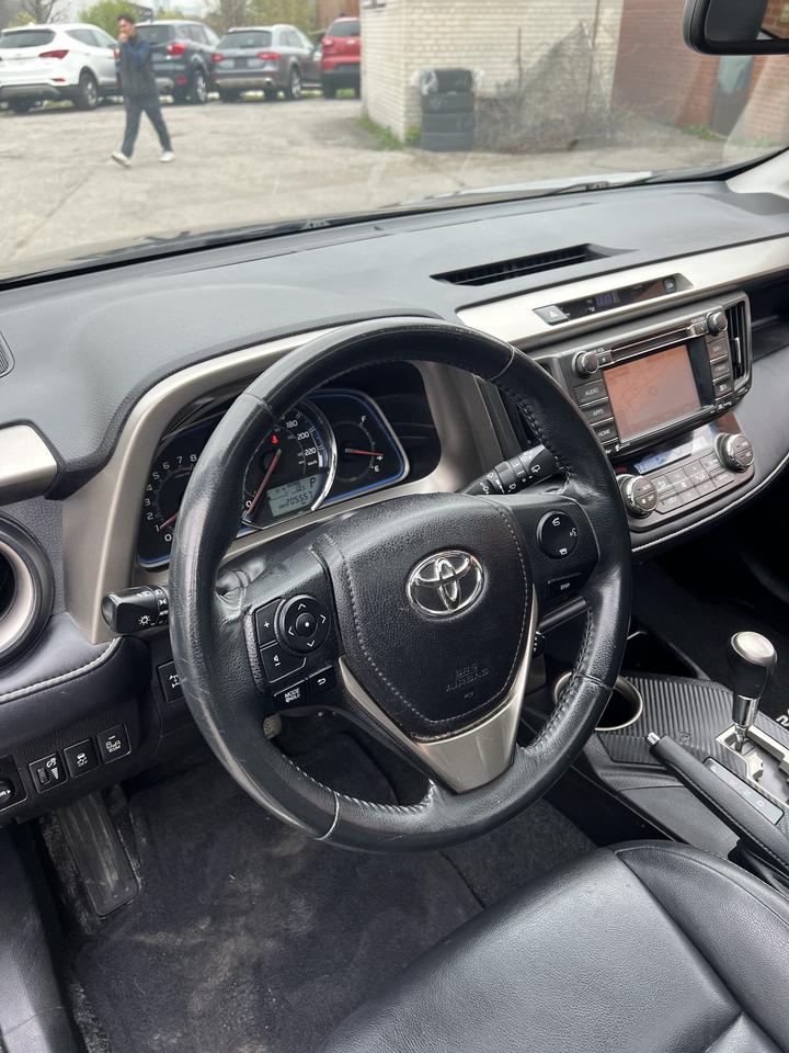 2014 Toyota RAV4 AWD  Limited navigation leather sunroof camera Photo