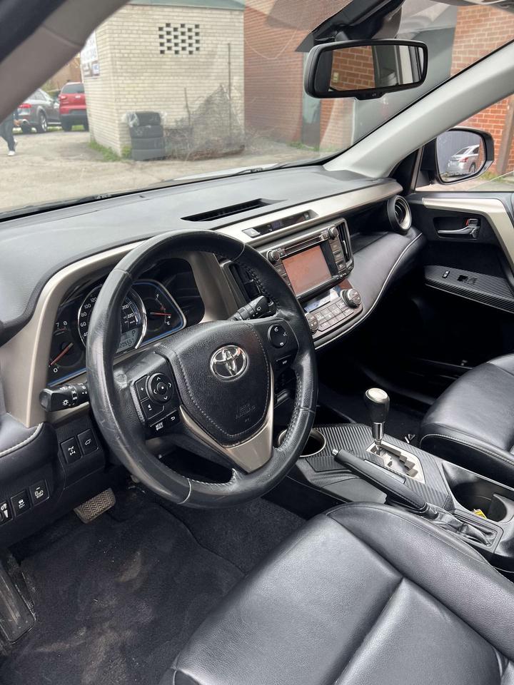 2014 Toyota RAV4 AWD  Limited navigation leather sunroof camera Photo