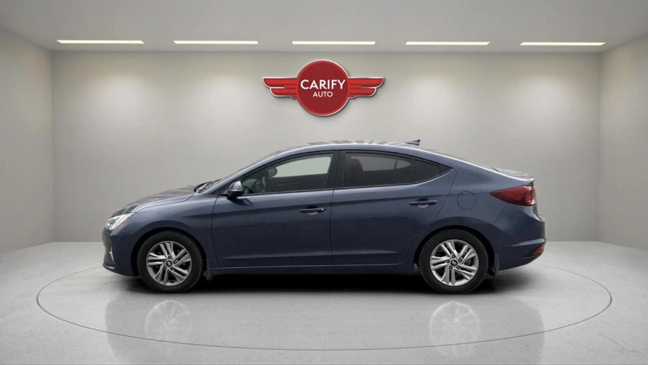 2020 Hyundai Elantra Preferred w/Sun & Safety Package Photo4