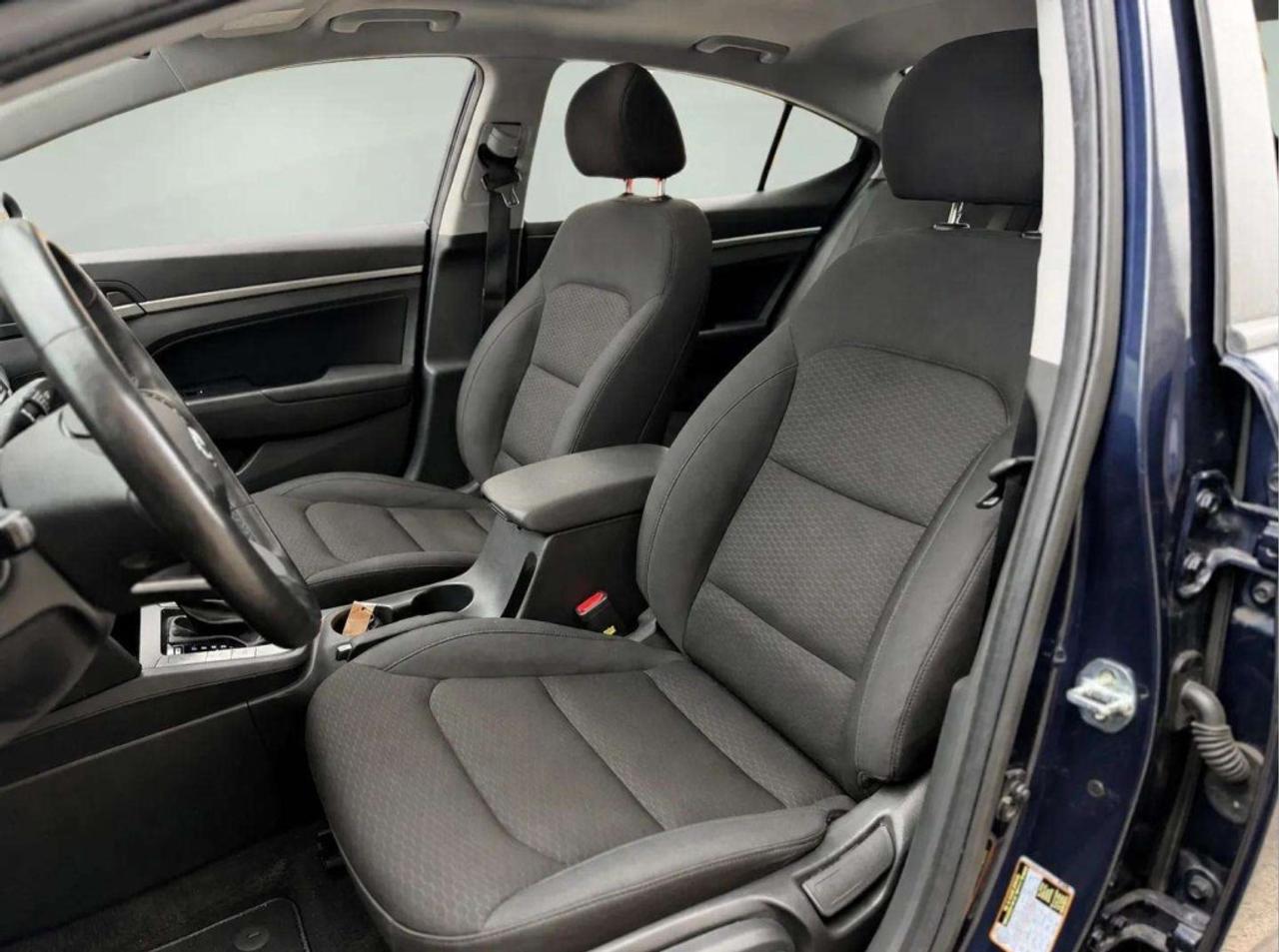 2020 Hyundai Elantra Preferred w/Sun & Safety Package Photo