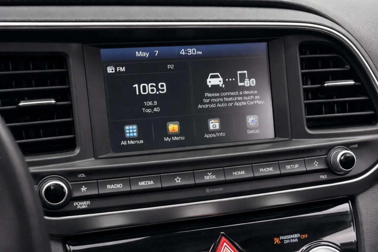 2020 Hyundai Elantra Preferred w/Sun & Safety Package Photo