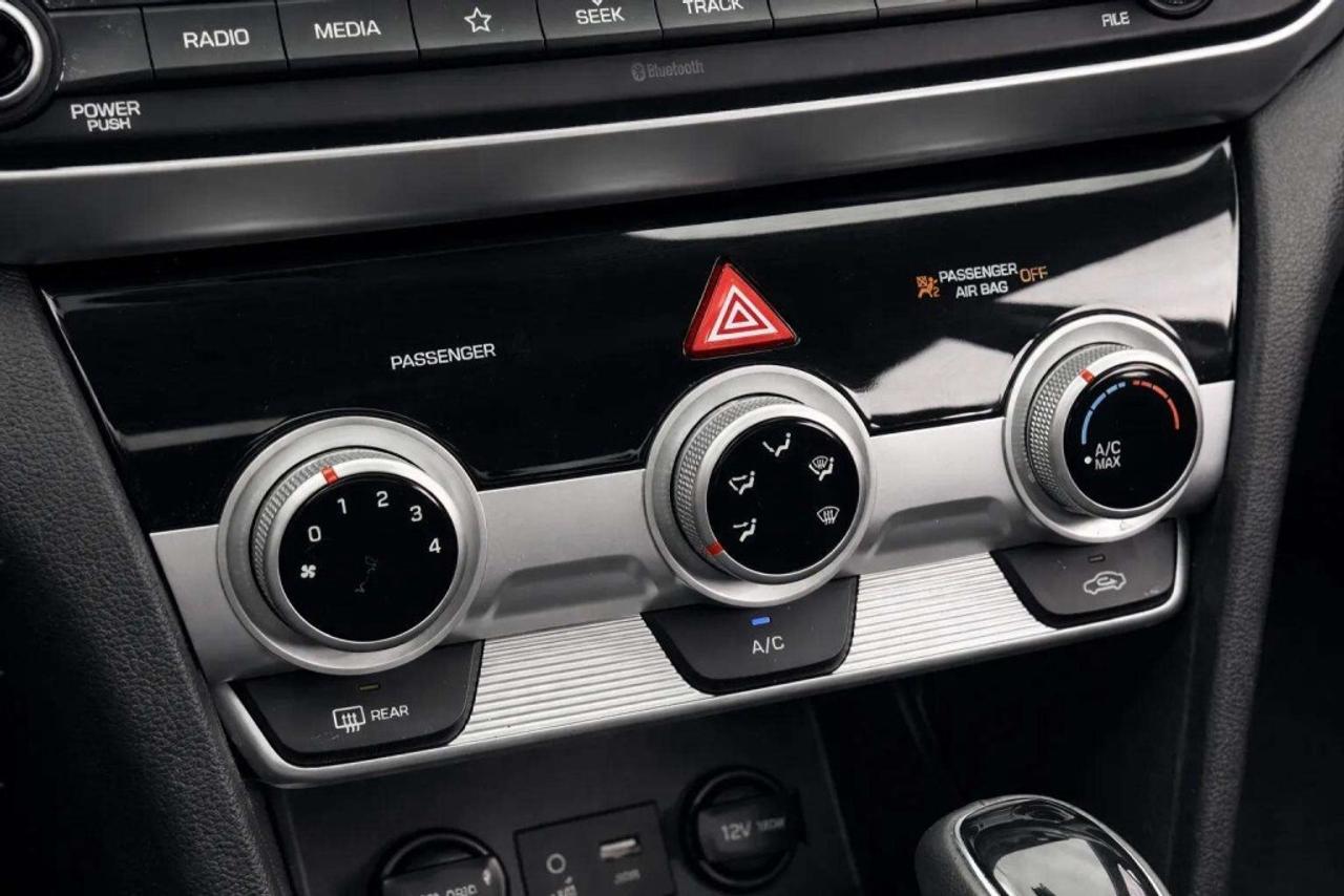 2020 Hyundai Elantra Preferred w/Sun & Safety Package Photo