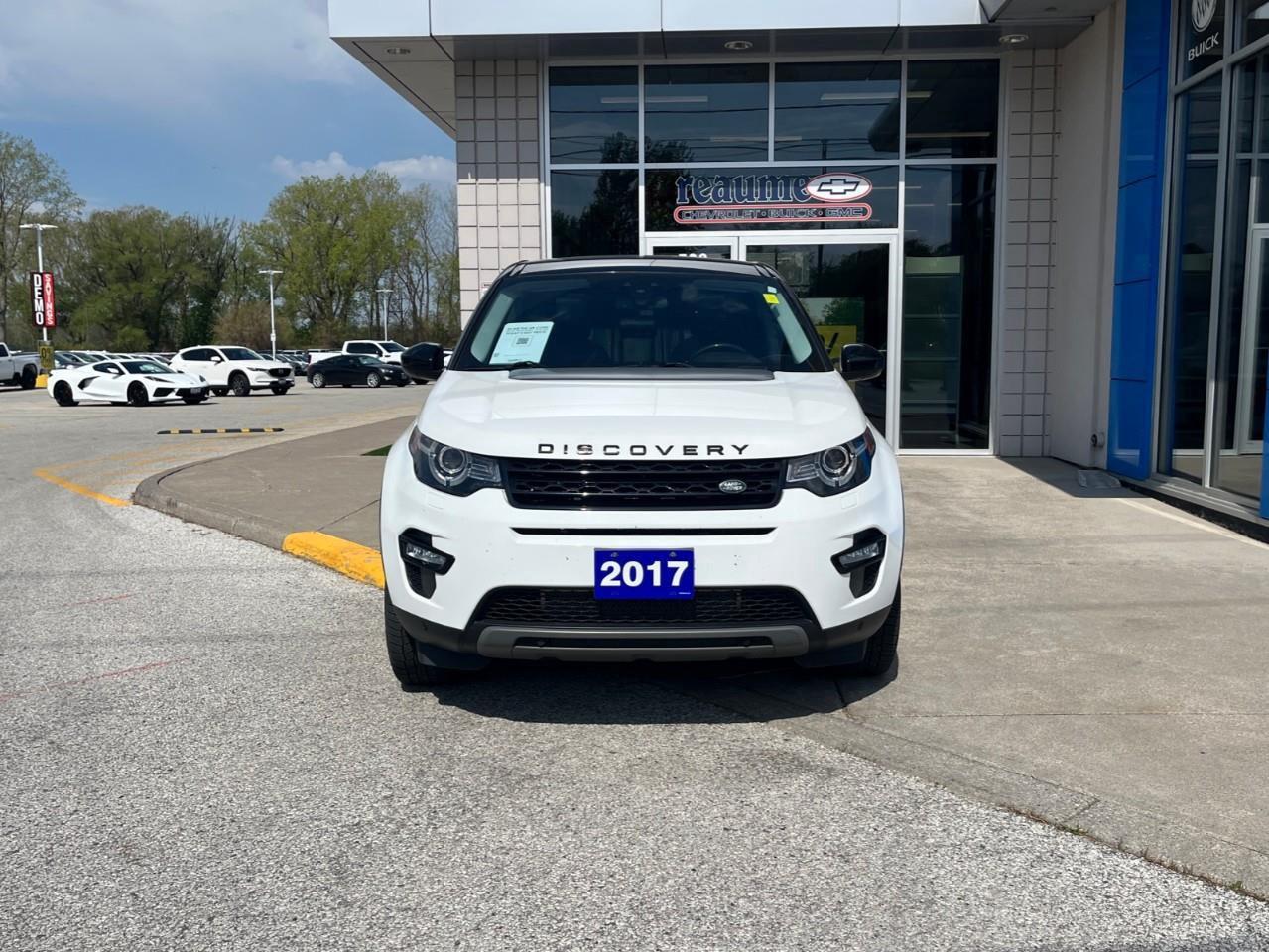 2017 Land Rover Discovery Sport  Photo