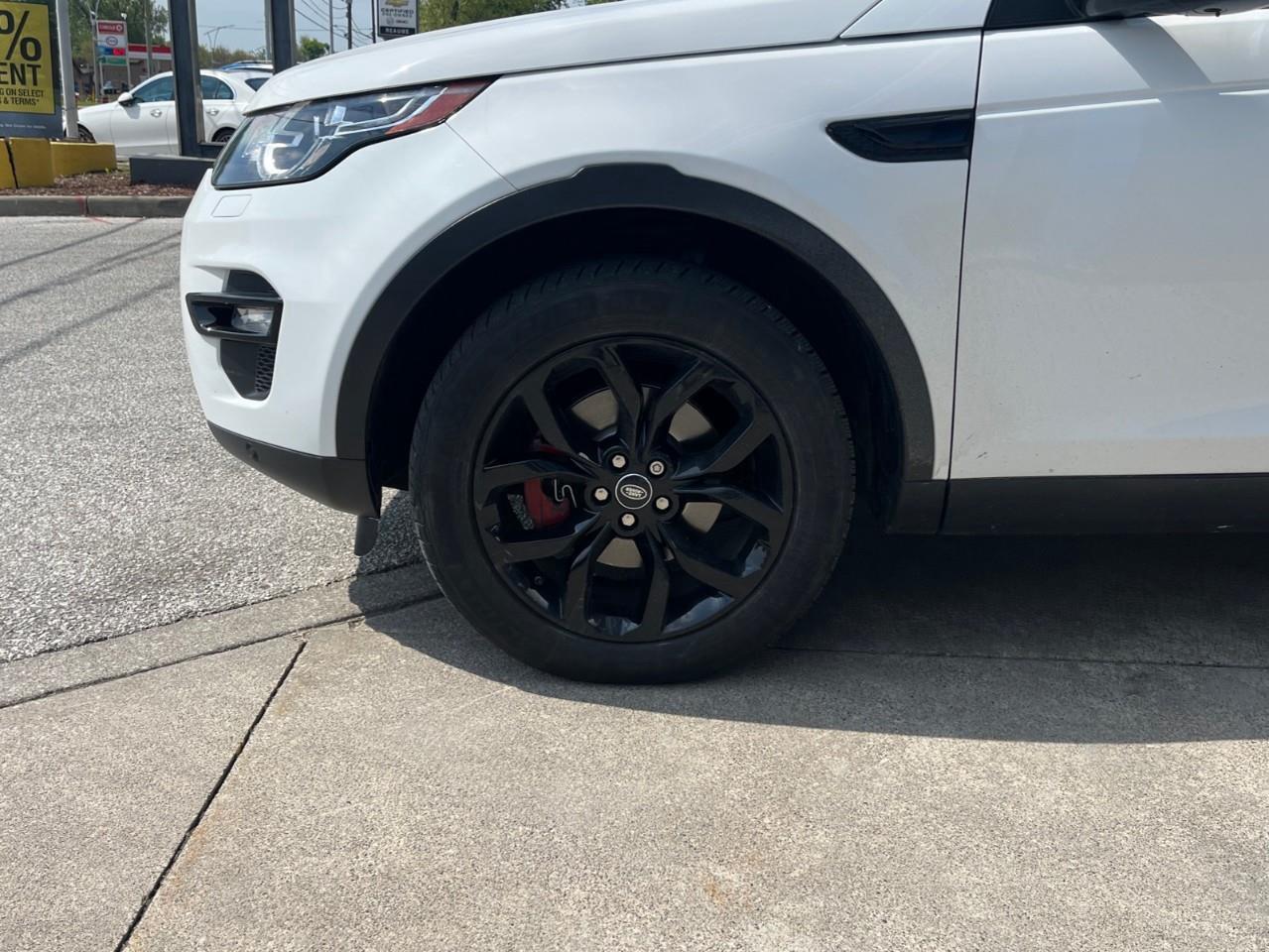 2017 Land Rover Discovery Sport  Photo
