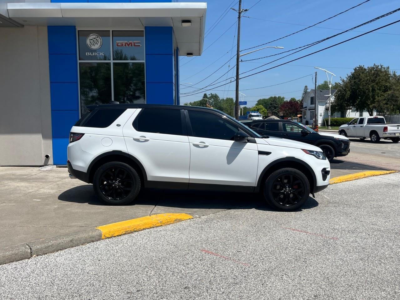 2017 Land Rover Discovery Sport HSE No Accidents LOCAL TRADE Photo3