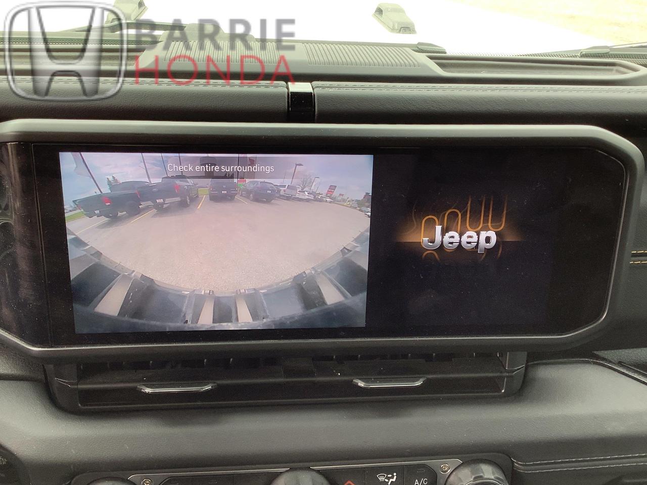 2025 Jeep Wrangler SAHARA 4DR 4X4 Photo