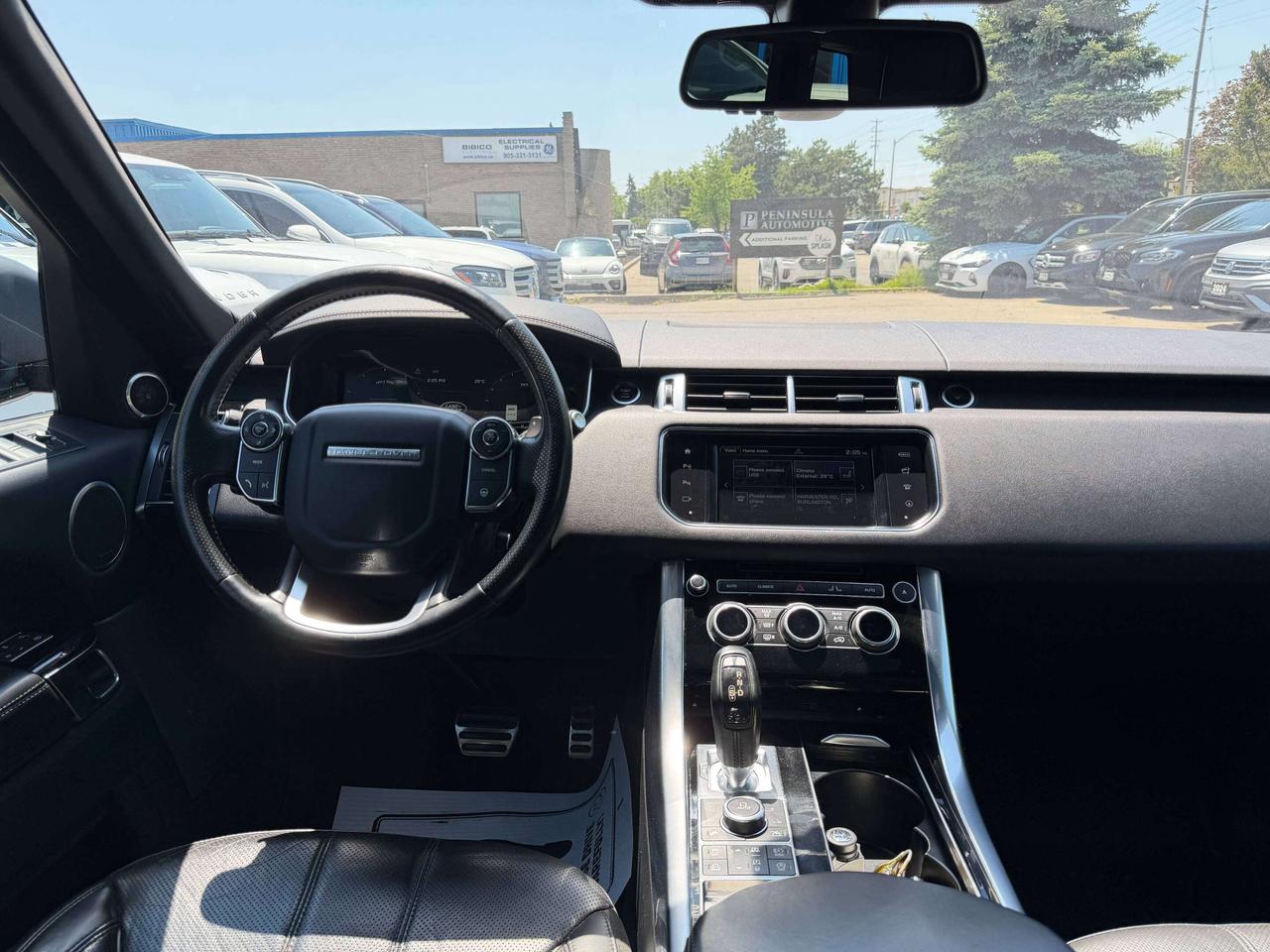 2016 Land Rover Range Rover Sport V8 SUPERCHARGED DYNAMIC, VENTED SEATS, HEADS UP ! Photo