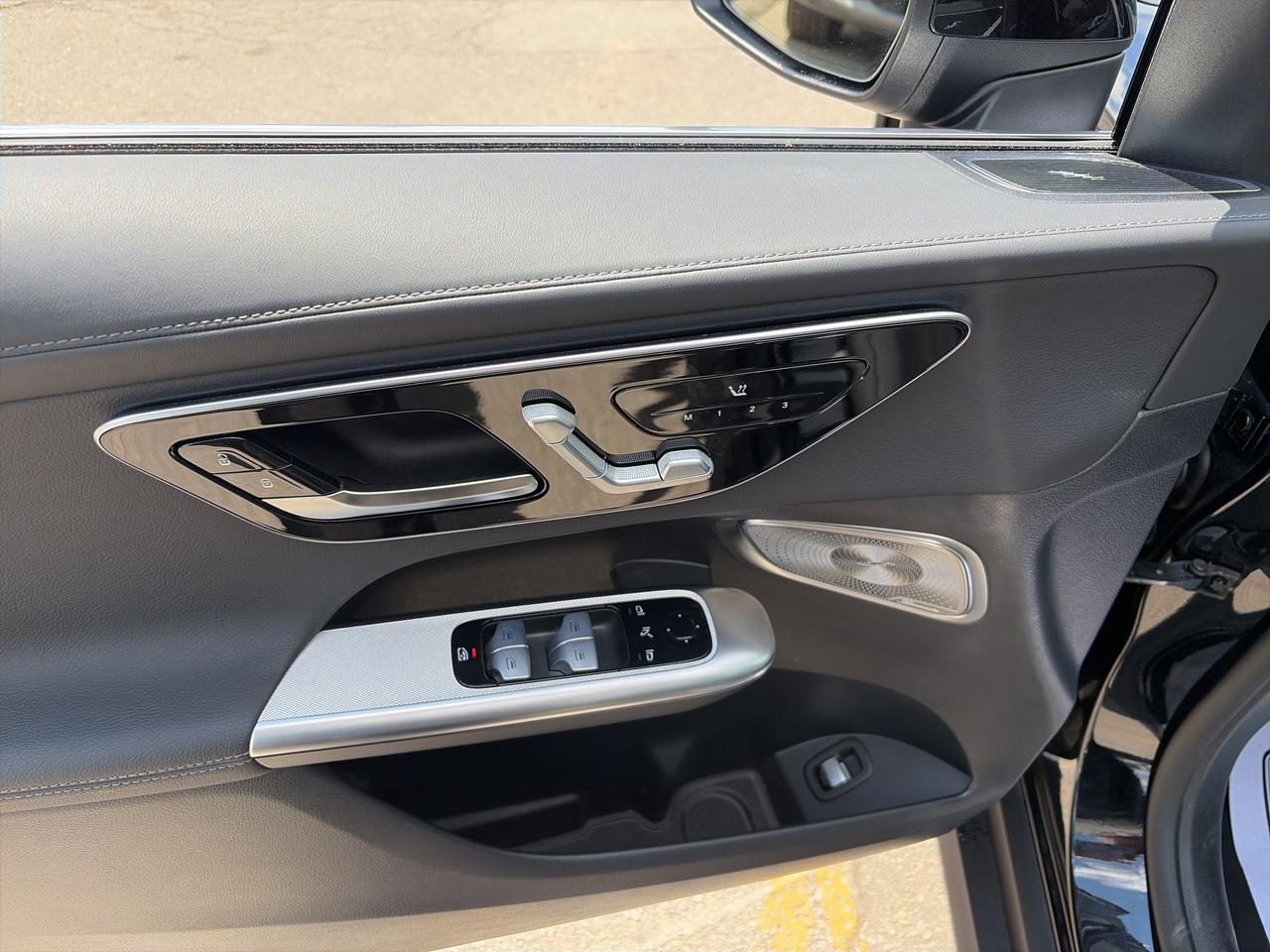 2025 Mercedes-Benz GLC BURMESTER SURROUND SOUND, DRIVERS ASSIST PKG, PANO Photo