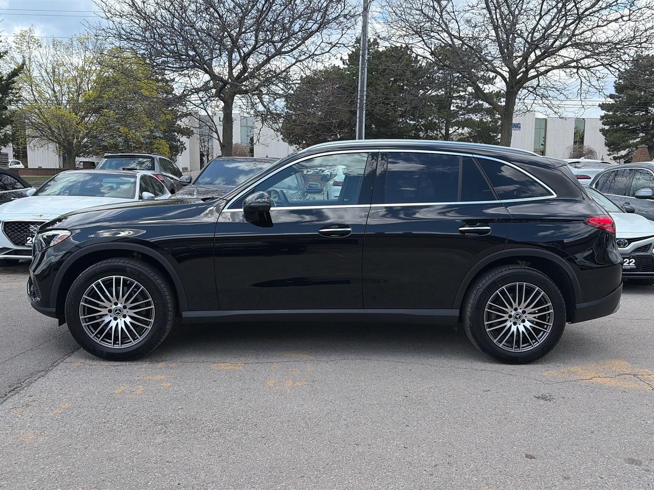 2025 Mercedes-Benz GLC BURMESTER SURROUND SOUND, DRIVERS ASSIST PKG, PANO Photo
