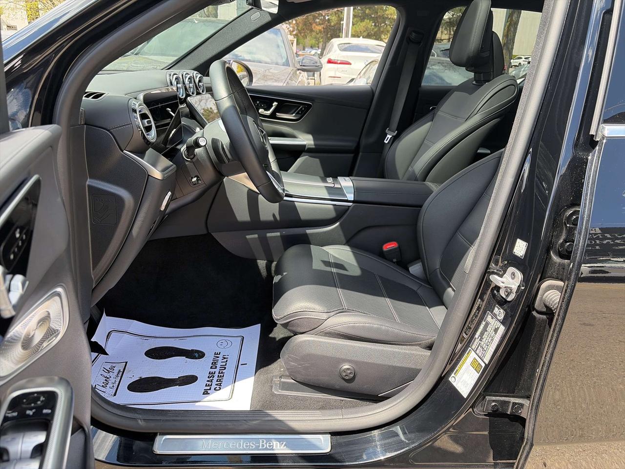 2025 Mercedes-Benz GLC BURMESTER SURROUND SOUND, DRIVERS ASSIST PKG, PANO Photo