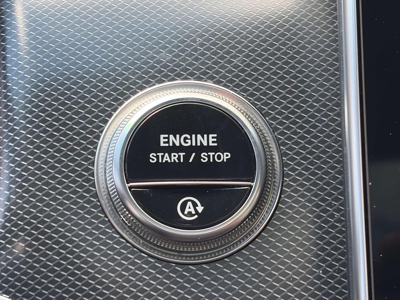 2025 Mercedes-Benz GLC BURMESTER SURROUND SOUND, DRIVERS ASSIST PKG, PANO Photo