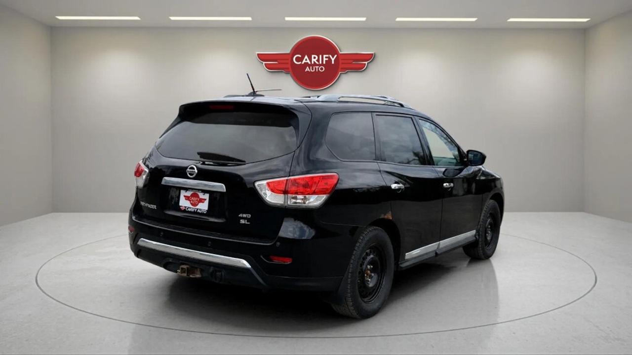 2015 Nissan Pathfinder 4WD  SL Photo