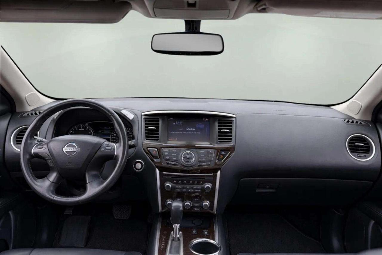 2015 Nissan Pathfinder 4WD  SL Photo