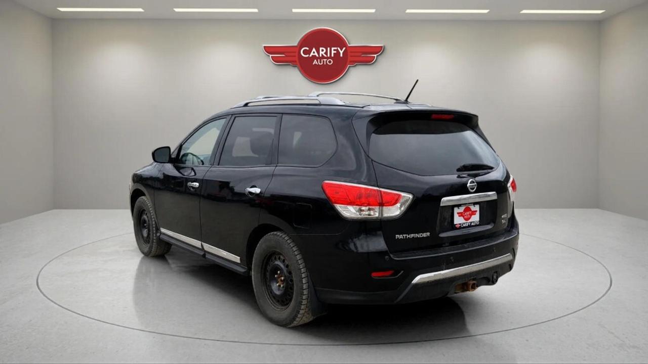 2015 Nissan Pathfinder 4WD  SL Photo