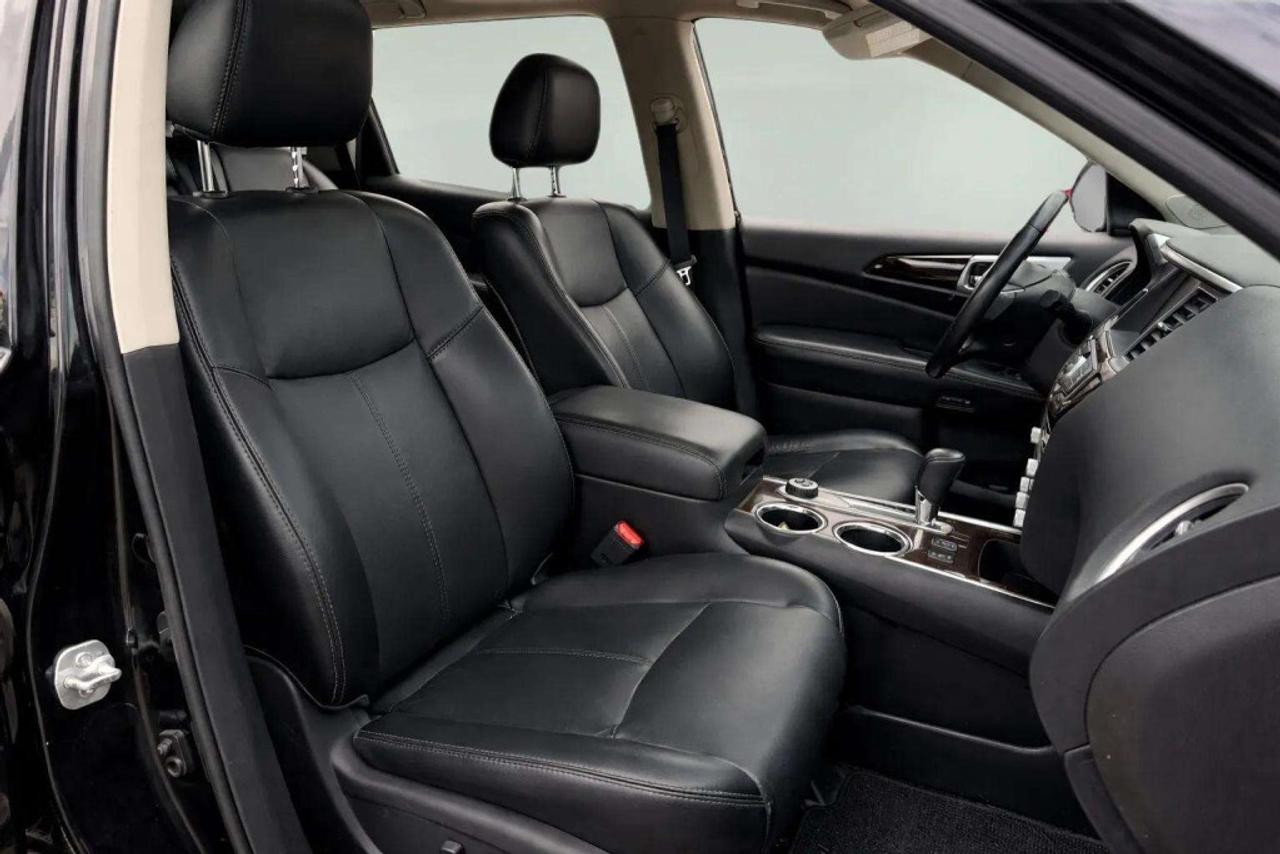 2015 Nissan Pathfinder 4WD  SL Photo