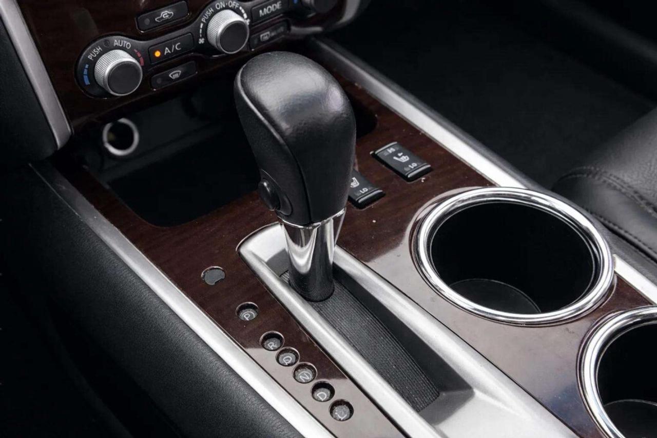 2015 Nissan Pathfinder 4WD  SL Photo