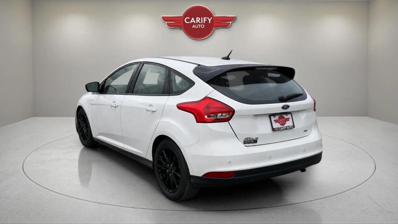 2017 Ford Focus SEL Photo