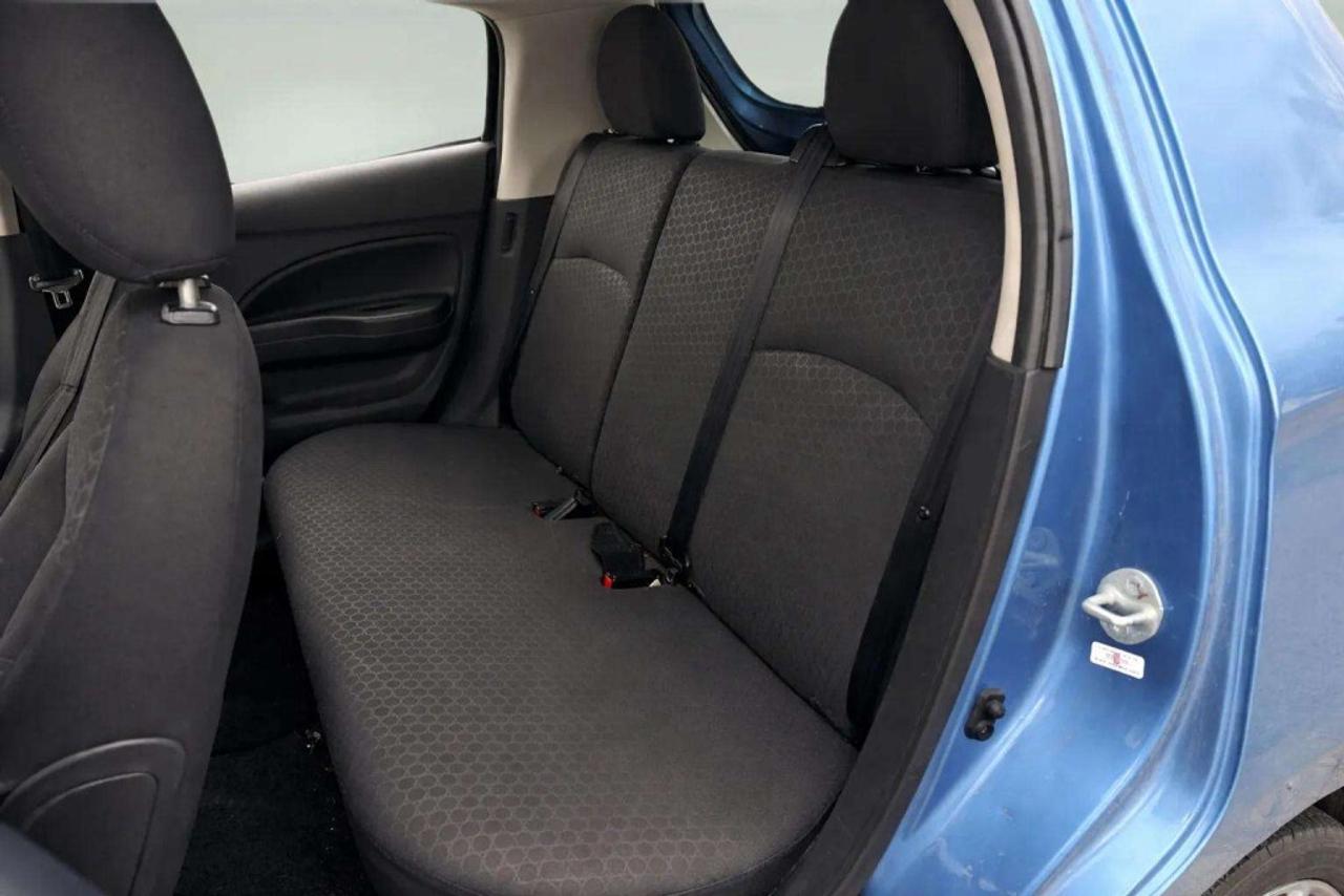 2015 Mitsubishi Mirage ES Hatchback CVT Photo